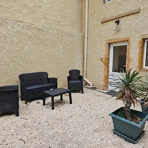  Appartement De Caractere